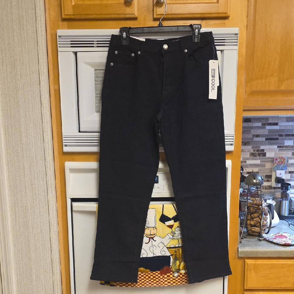 NWT 32 Degrees Black Straight-Leg Women’s Jeans